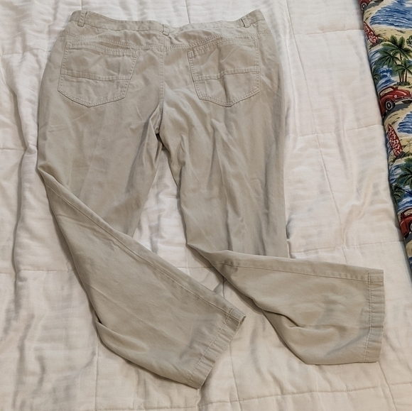 INTERNATIONAL Concepts slim fit 100% cotton pants size 38 X 30 - Picture 3 of 4